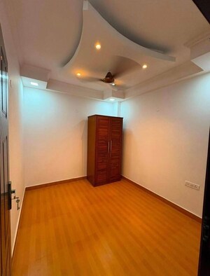 Room in 2 BHK Builder Floor at Chattarpur – for Rent