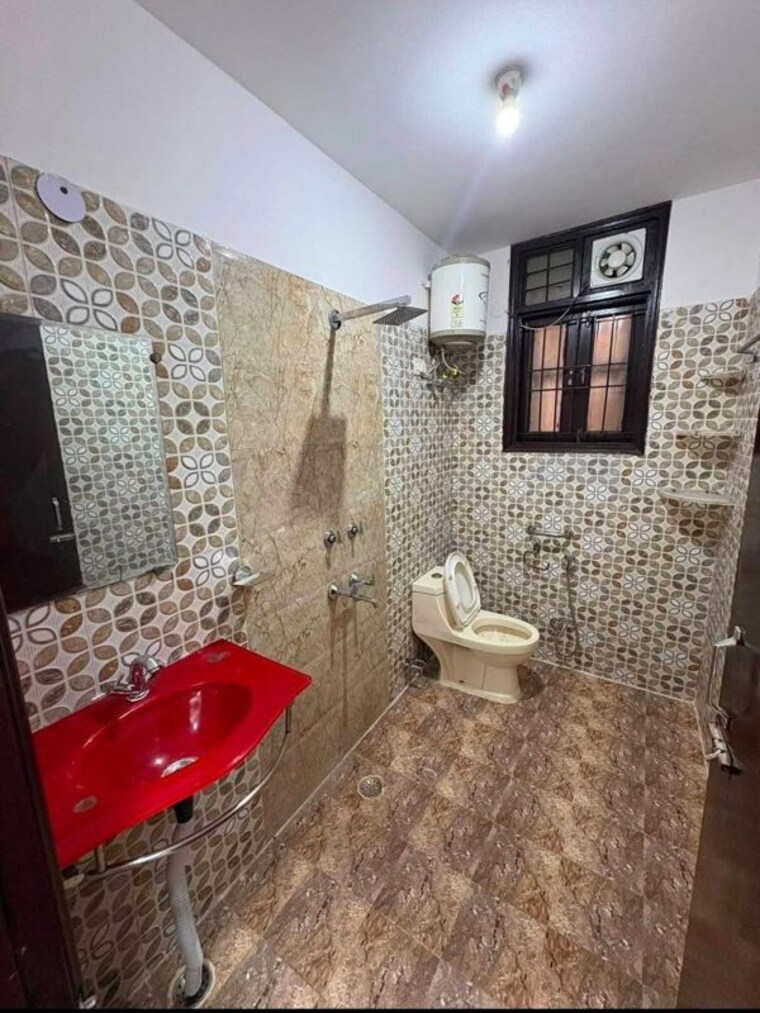 Living Room, chattarpur 2 Bedroom 750 Sq.Ft. Builder Floor In Chattarpur Delhi 10571953