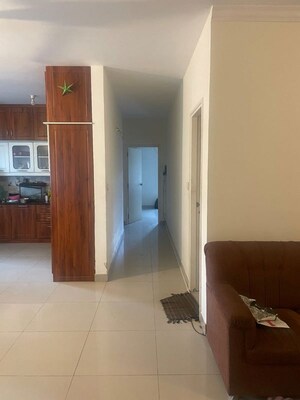 Room in 2.5 BHK Apartment at Mantri Webcity, Hennur Road – for Rent