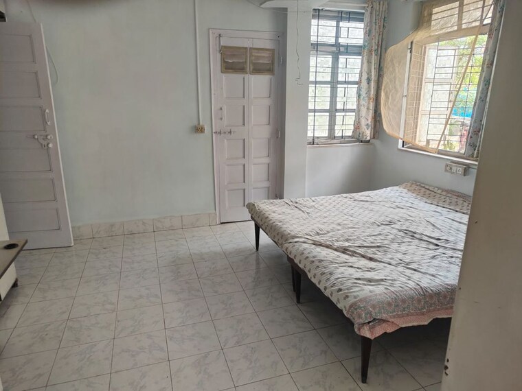 Bedroom, sukumar-chs 2 Bedroom 700 Sq.Ft. Apartment In Vile Parle East Mumbai 10571979