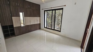 Room in 4 BHK Apartment at Casa Grande Luxus, Kr Puram – for Rent