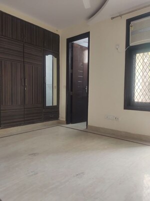 2 BHK Builder Floor For Sale in Lajpat Nagar