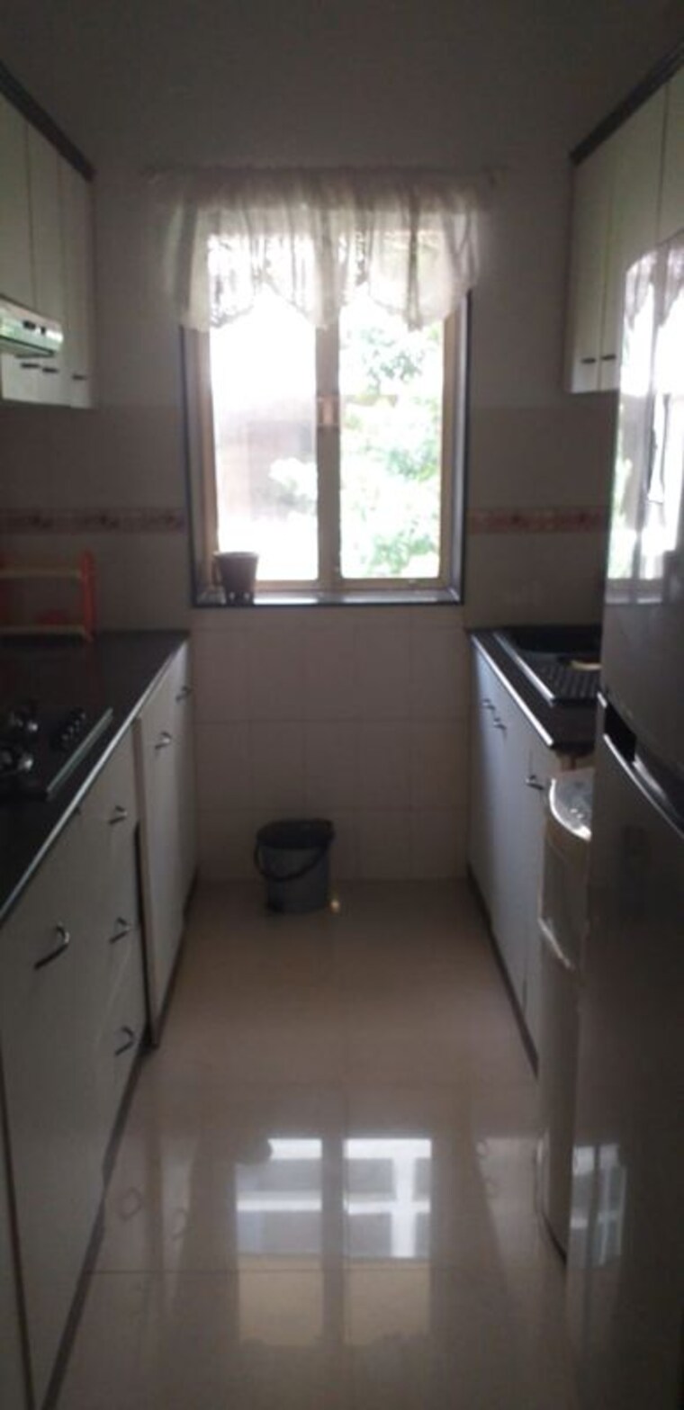 Kitchen, peace-heaven 2 Bedroom 1200 Sq.Ft. Apartment In Bandra West Mumbai 10572044