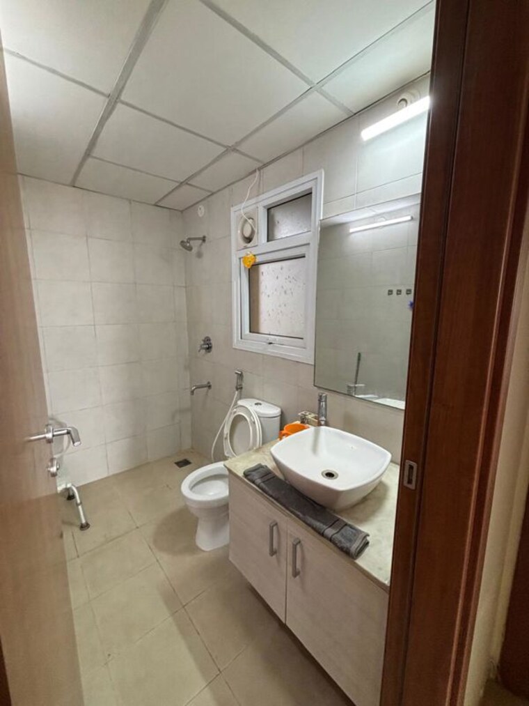 Bathroom, bhartiya-nikoo-homes 3 Bedroom 1590 Sq.Ft. Apartment In Thanisandra Main Road Bangalore 10572046