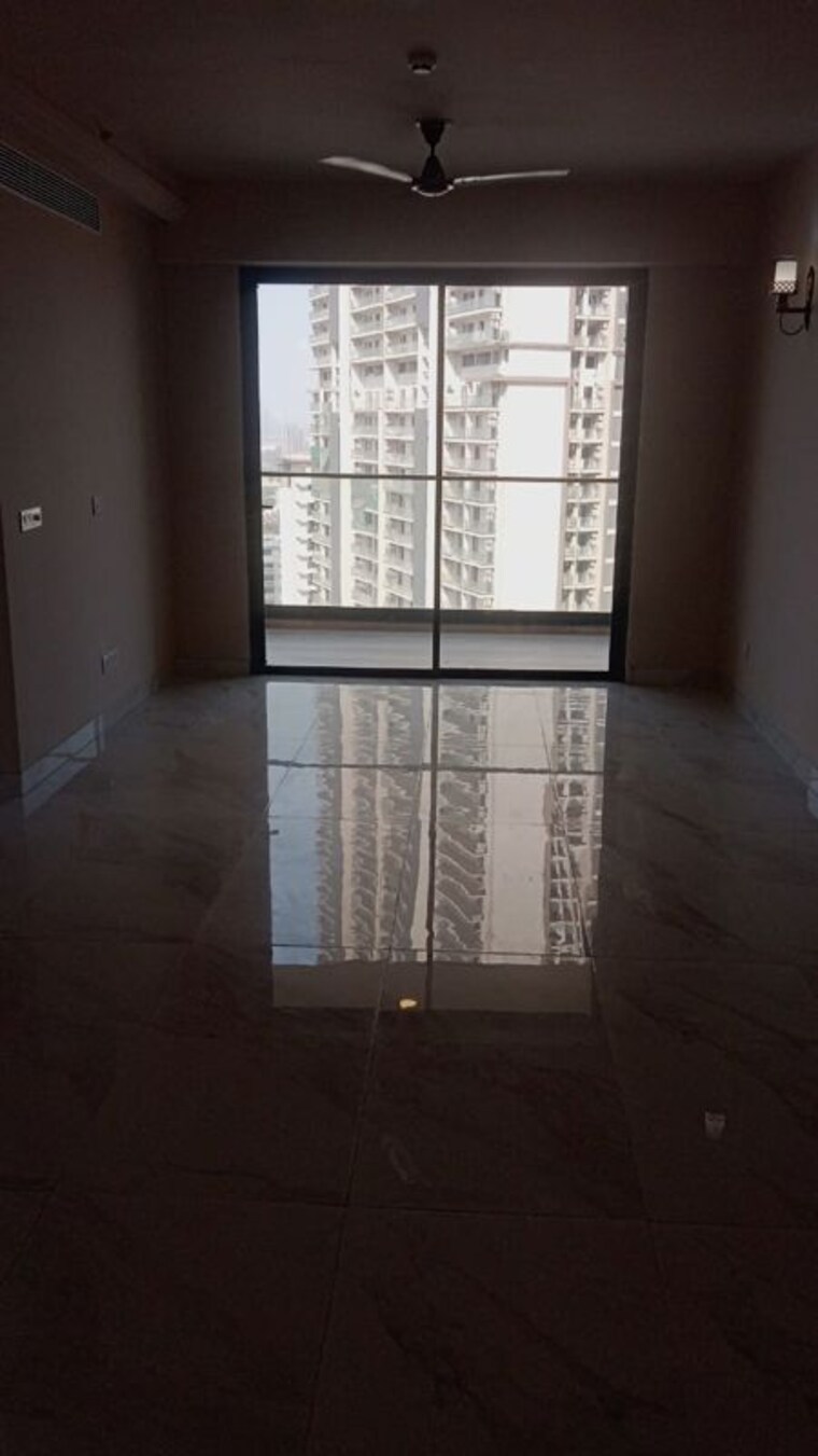 Room, m3m-heights 2 Bedroom 1261 Sq.Ft. Apartment In Sector 65 Gurgaon 10572060