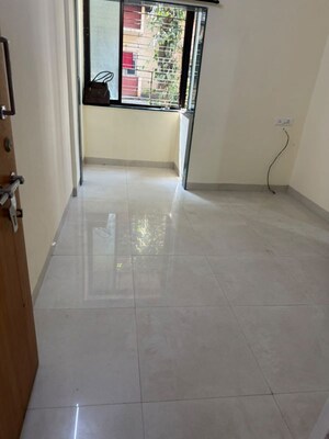 1 BHK Apartment For Rent in Je And Vee Shiv Krupa, Malad East