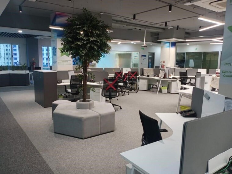 Team Area, race course road Commercial Office Space 2100 Sq.Ft. In Race Course Road Indore 10572089