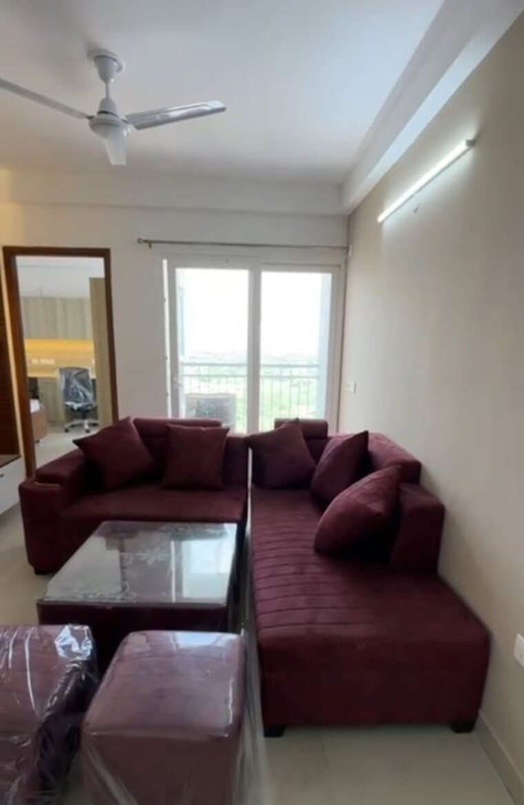 Living Room, presithum 2 Bedroom 710 Sq.Ft. Apartment In Sector 25 Yamuna Expressway Greater Noida 10572080