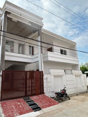 3.5 BHK Villa For Sale in Arsha Madhav Greens, Gomti Nagar