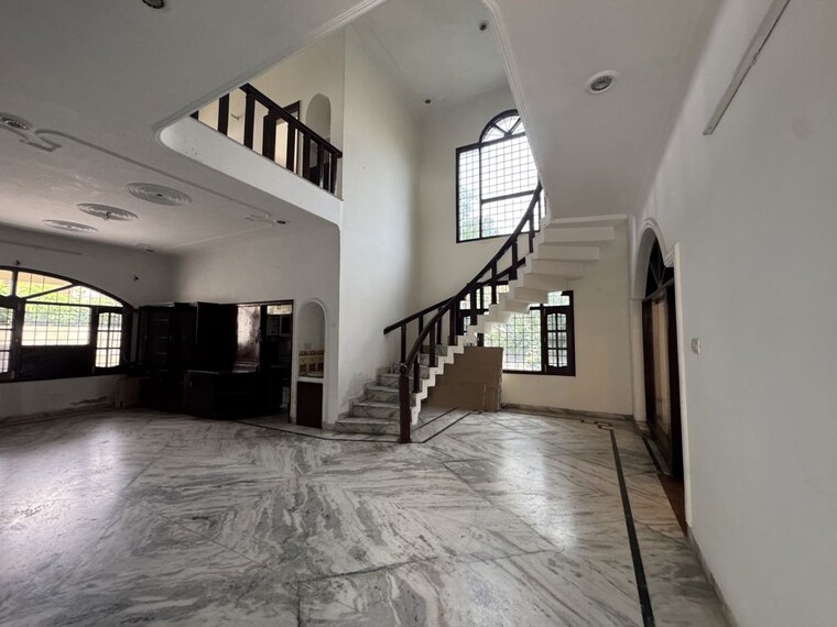 undefined, panchkula urban estate 6+ Bedroom 4500 Sq.Ft. Independent House In Panchkula Urban Estate Panchkula 10572082
