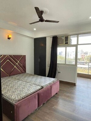 Bedroom in 1 BHK Apartment at Neb Sarai – for Rent