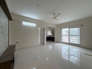 Room in 2 BHK Builder Floor at Hsr Layout Sector 2 – for Rent