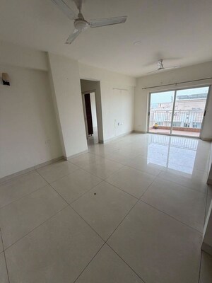 Room in 2 BHK Builder Floor at Sector 22 – for Rent