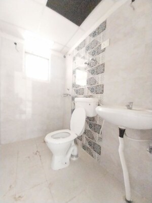 Bathroom in 2 BHK Builder Floor at Sector 22 – for Rent