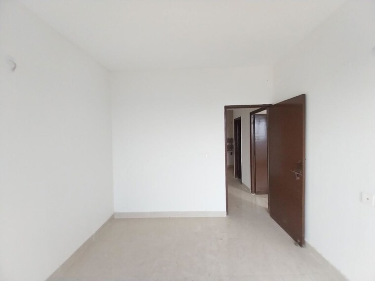 Room, sector 22 2 Bedroom 1300 Sq.Ft. Builder Floor In Sector 22 Gurgaon 10572121
