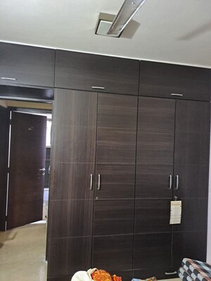 Furnished Amenities in 3 BHK Apartment at Kalpataru Aura, Ghatkopar West – for Sale