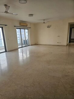 3.5 BHK + Servant Room Apartment For Rent in M3M Heights