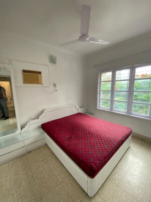 Bedroom in 2 BHK Apartment at Bhasin House, Khar West – for Rent