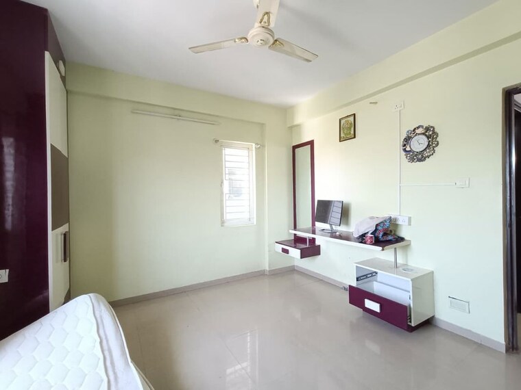 Living Room, dsr-ultima 3 Bedroom 1700 Sq.Ft. Apartment In Harlur Bangalore 10572163