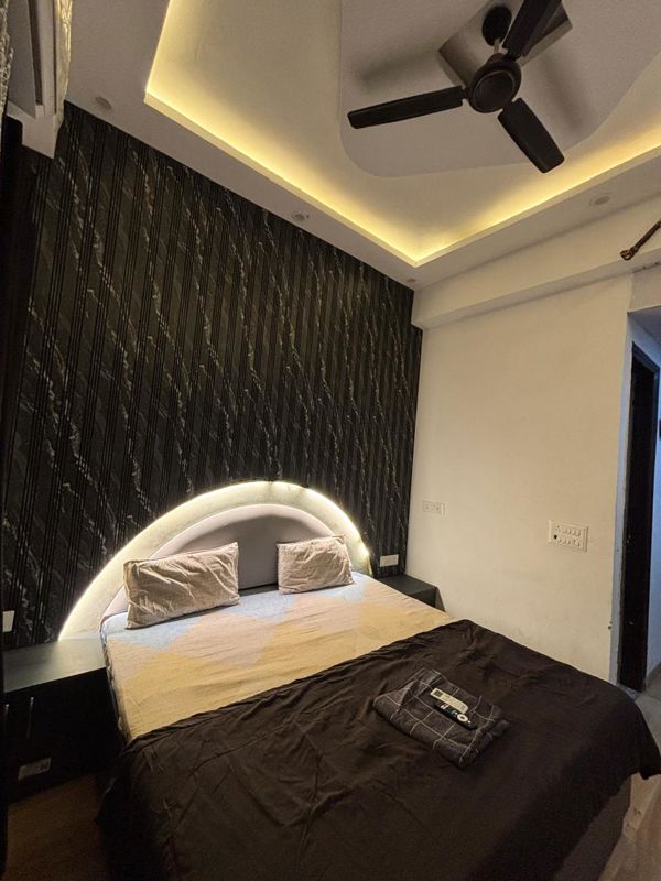 2 BHK 860 Sq.Ft. Apartment in Supertech Supernova Astralis