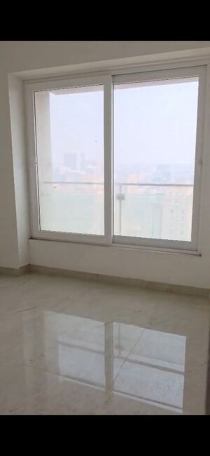 Room in 2.5 BHK Apartment at ND Palai Towers, Goregaon West – for Rent