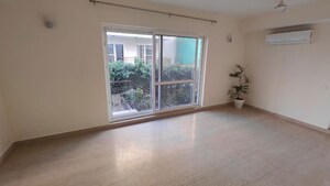 Room in 3 BHK Apartment at Anant Raj Estate Plots, Sector 63a – for Rent