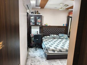 Bedroom in 2 BHK Apartment at Kalpataru Immensa, Kolshet Road – for Sale