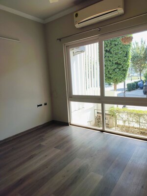 2 BHK Builder Floor For Rent in Sector 21