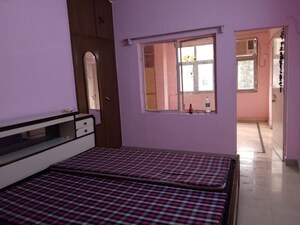 Bedroom in 2 BHK Apartment at Pitampura – for Rent
