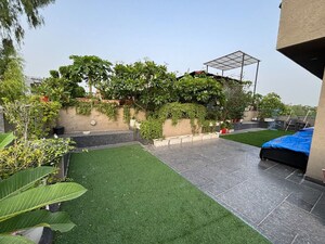 3 BHK Builder Floor – Garden View at Greater Kailash - for Sale