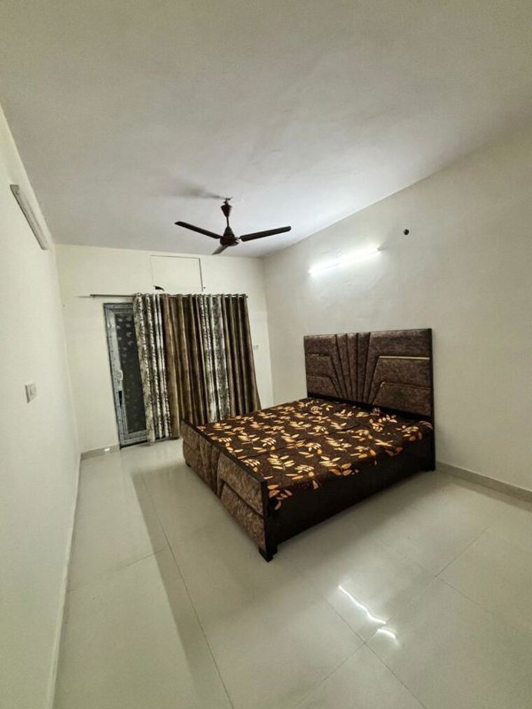 Living Room, pitampura 1.5 Bedroom 850 Sq.Ft. Apartment In Pitampura Delhi 10572224