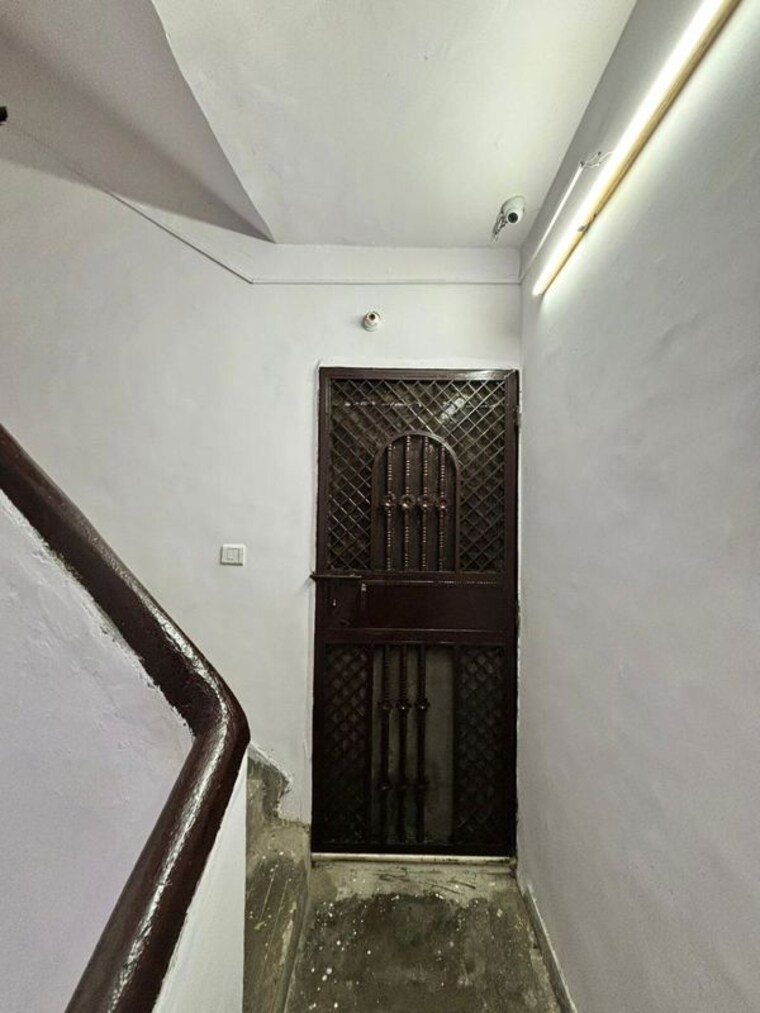 undefined, pitampura 1.5 Bedroom 850 Sq.Ft. Apartment In Pitampura Delhi 10572224