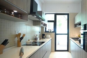 Kitchen in 3 BHK Builder Floor at Sector 21 – for Rent