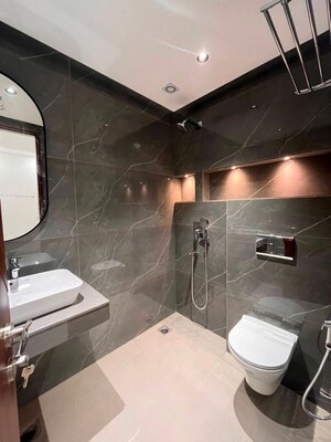 Team Area in 3 BHK Independent House at Pitampura – for Rent