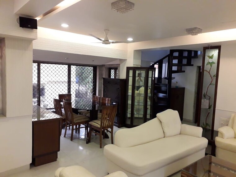 Gym, neefam-apartment 2 Bedroom 1050 Sq.Ft. Apartment In Bandra West Mumbai 10572240