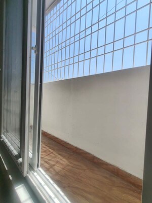 Room in 2 BHK Builder Floor at Hsr Layout Sector 3 – for Rent