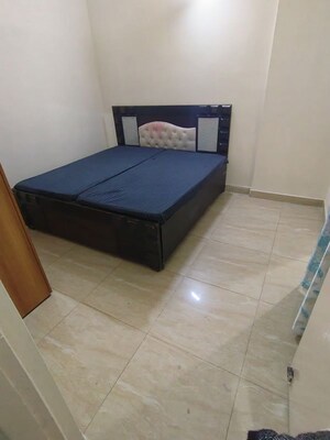 1 BHK Apartment For Rent in Gaur City 2 - 14th Avenue, Sector 16c Greater Noida