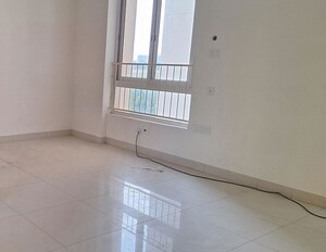 Room in 3 BHK Builder Floor at Sector 21 – for Rent