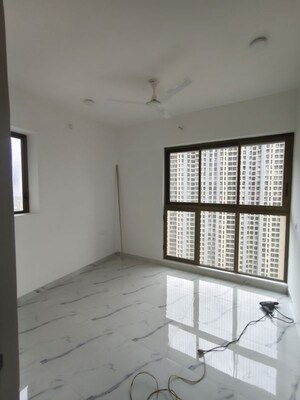 Room in 2 BHK Apartment at Raymond Ten X Habitat, Pokhran Road No Two – for Rent