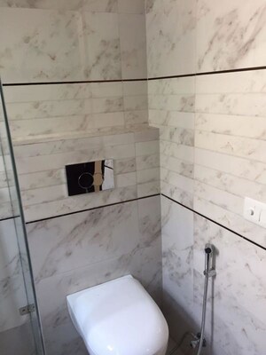 Bathroom in 3 BHK Apartment at Lajpat Nagar 4 – for Sale