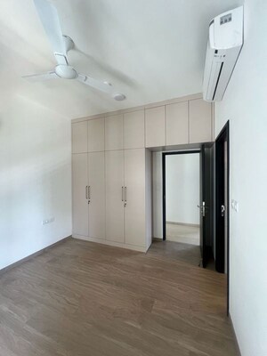 Room in 3 BHK Apartment at Sobha City Gurgaon, Sector 108 – for Rent