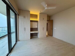 Room in 3 BHK Apartment at M3M Sky City, Sector 65 – for Sale