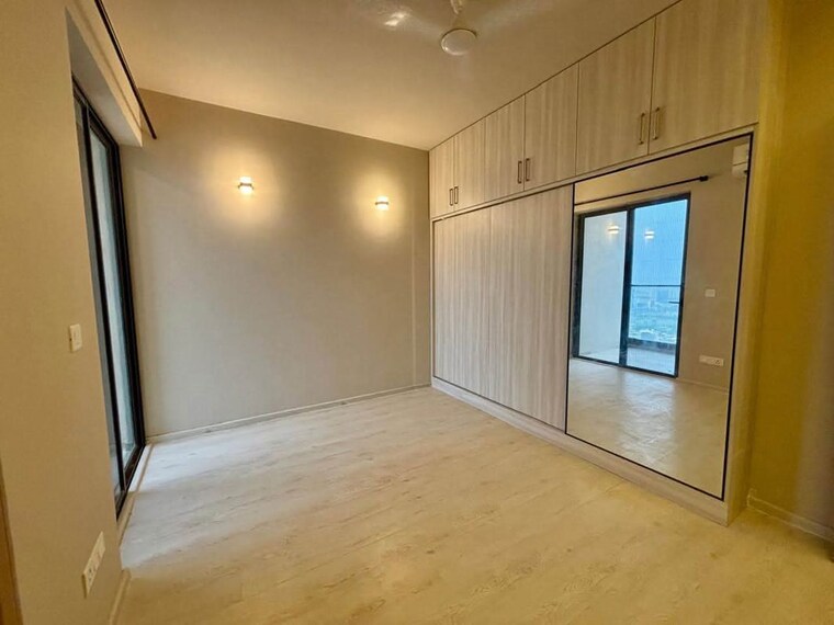 Room, m3m-sky-city 3 Bedroom 2040 Sq.Ft. Apartment In Sector 65 Gurgaon 10572268