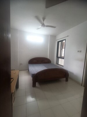 Room in 3 BHK Apartment at Kolte Maestros, Wanowrie – for Sale