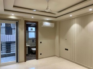 3 BHK Builder Floor For Rent in Sector 23