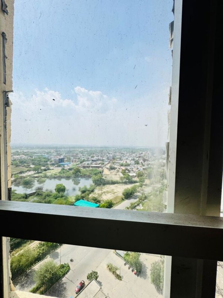 Swimming Pool, jaypee-pavilion-heights-iv 4 Bedroom 2650 Sq.Ft. Apartment In Sector 128 Noida 10572280