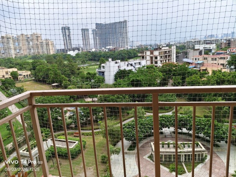Balcony, jaypee-green-pavillion-heights 3 Bedroom 2004 Sq.Ft. Apartment In Sector 128 Noida 10570350