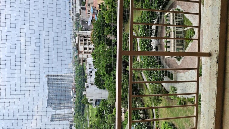Balcony, jaypee-green-pavillion-heights 3 Bedroom 2004 Sq.Ft. Apartment In Sector 128 Noida 10570350