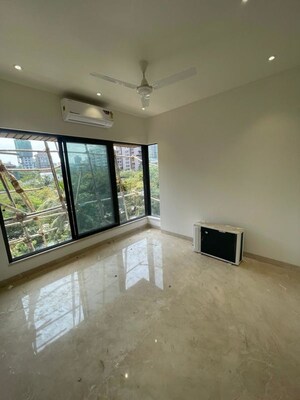2 BHK Apartment For Rent in Shivraj Height, Khar West