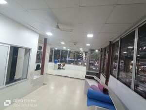 Team Area in 3 BHK Apartment at Akshay CHS Borivali, Borivali West – for Rent